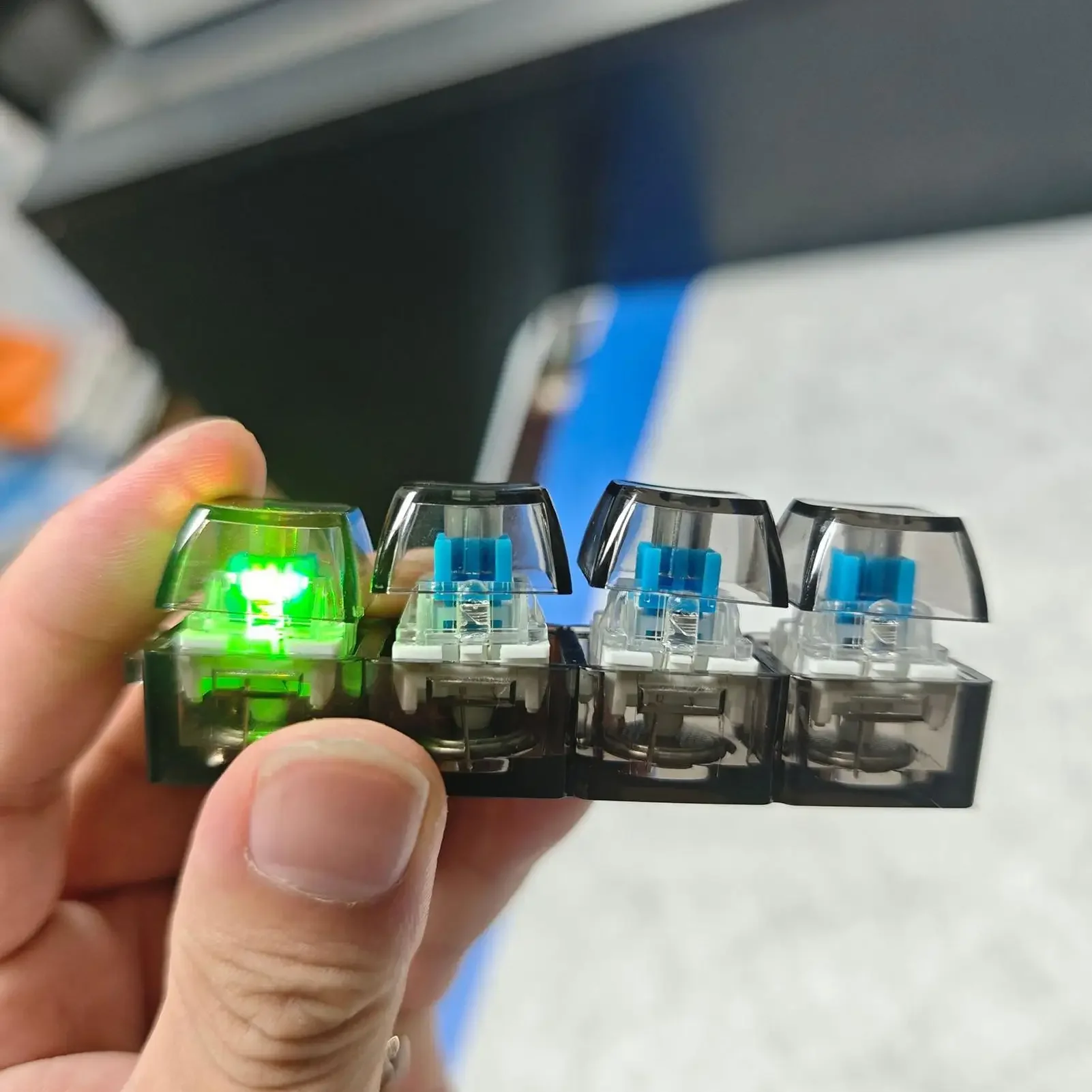 Office Tech And Gadgets - 1/2 Stuks Led Toetsenbord Keycap Stress